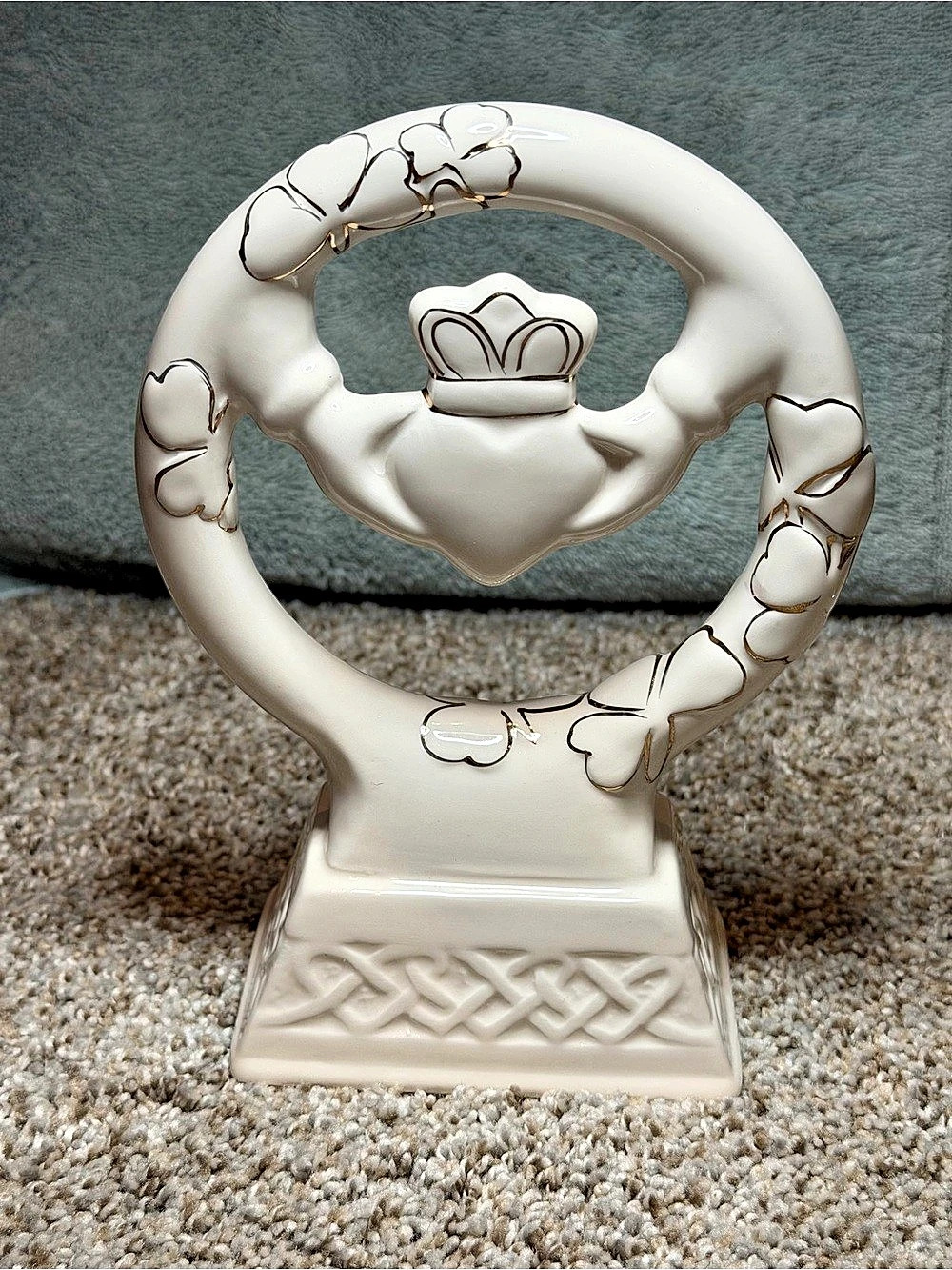 Porcelain Claddagh Symbol Figurine w Gold Trim